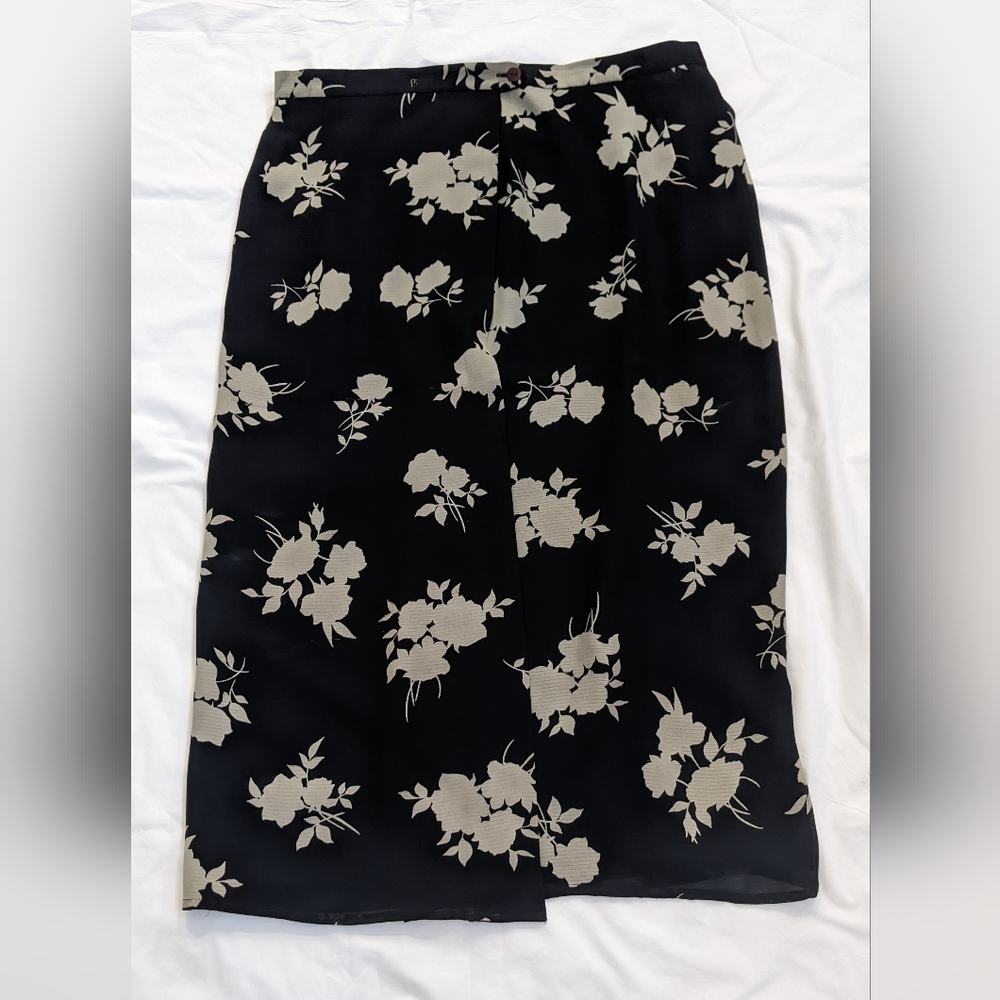 Ann Taylor floral skirt, 100% silk